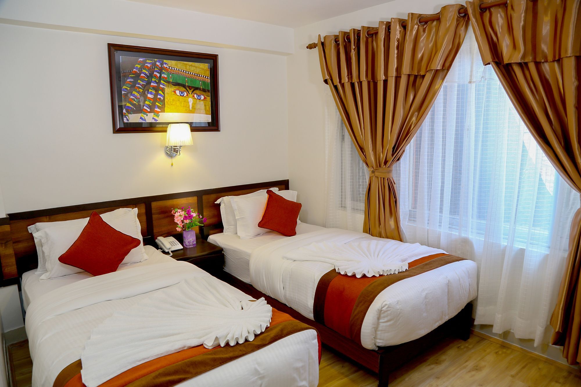 Hotel Himalayan Oasis Катманду Экстерьер фото